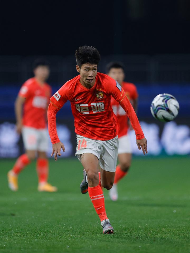 c7娱乐赛地聚焦——德国杯国际比赛日热度飙升，新奥尔良鹈鹕回应争议，目标明确，年轻球员得到机会的简单介绍